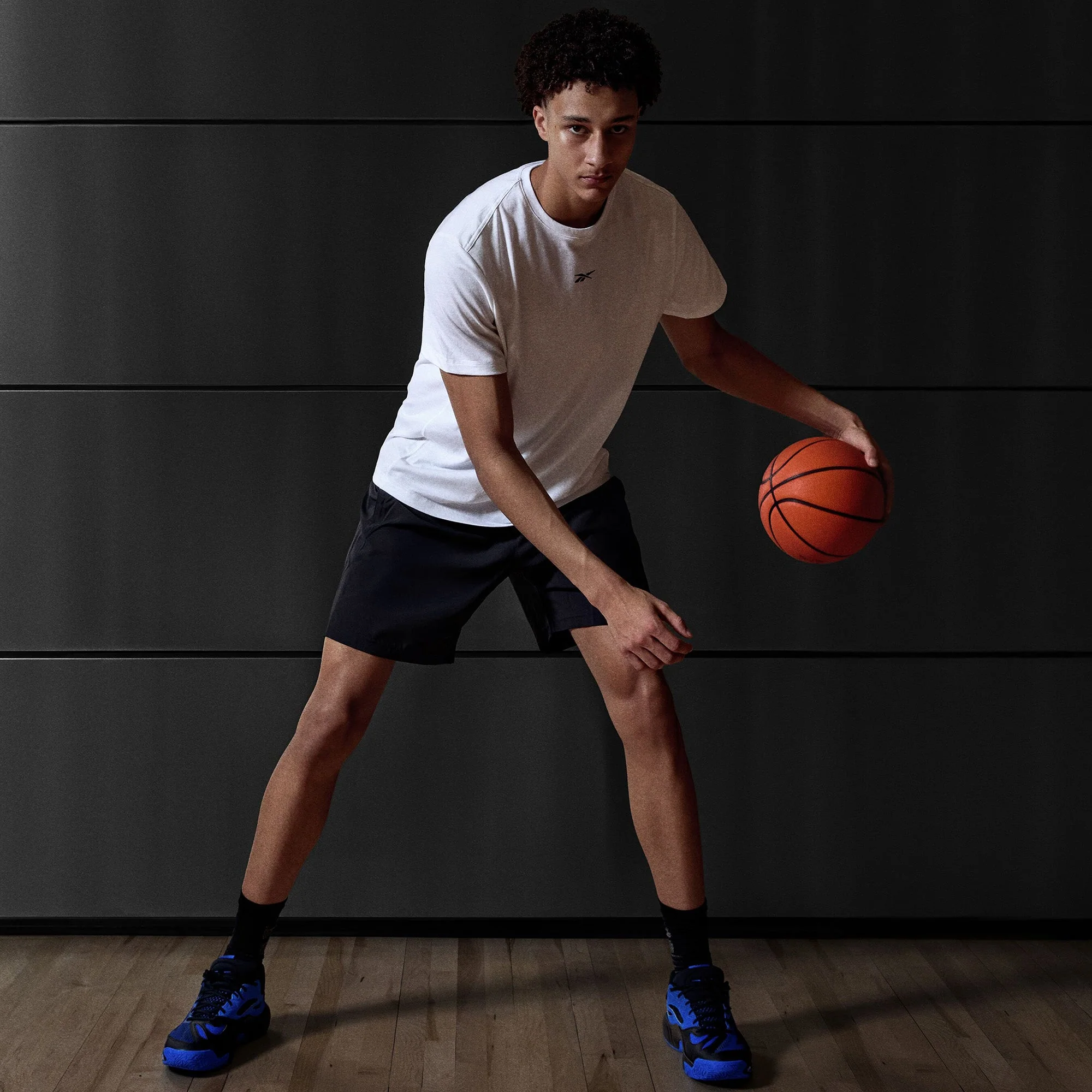 Engine A 26 Basketball Shoes