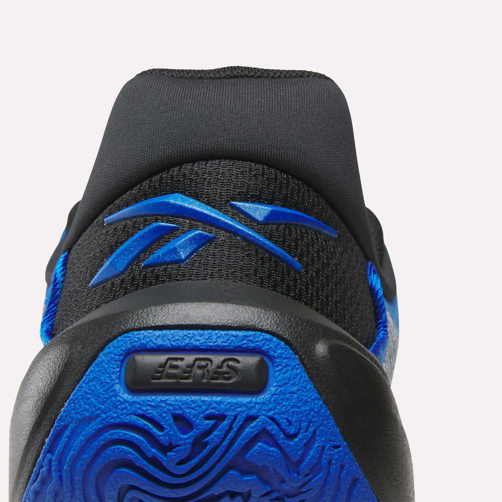 Engine A 26 Basketball Shoes