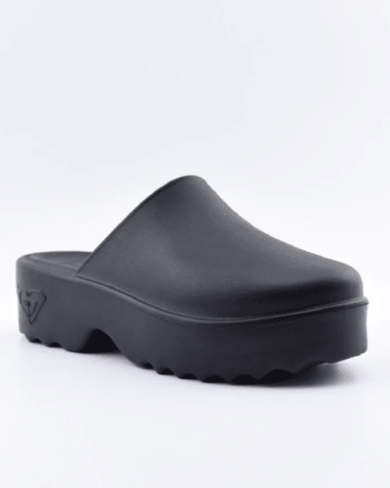 Maddy Clog