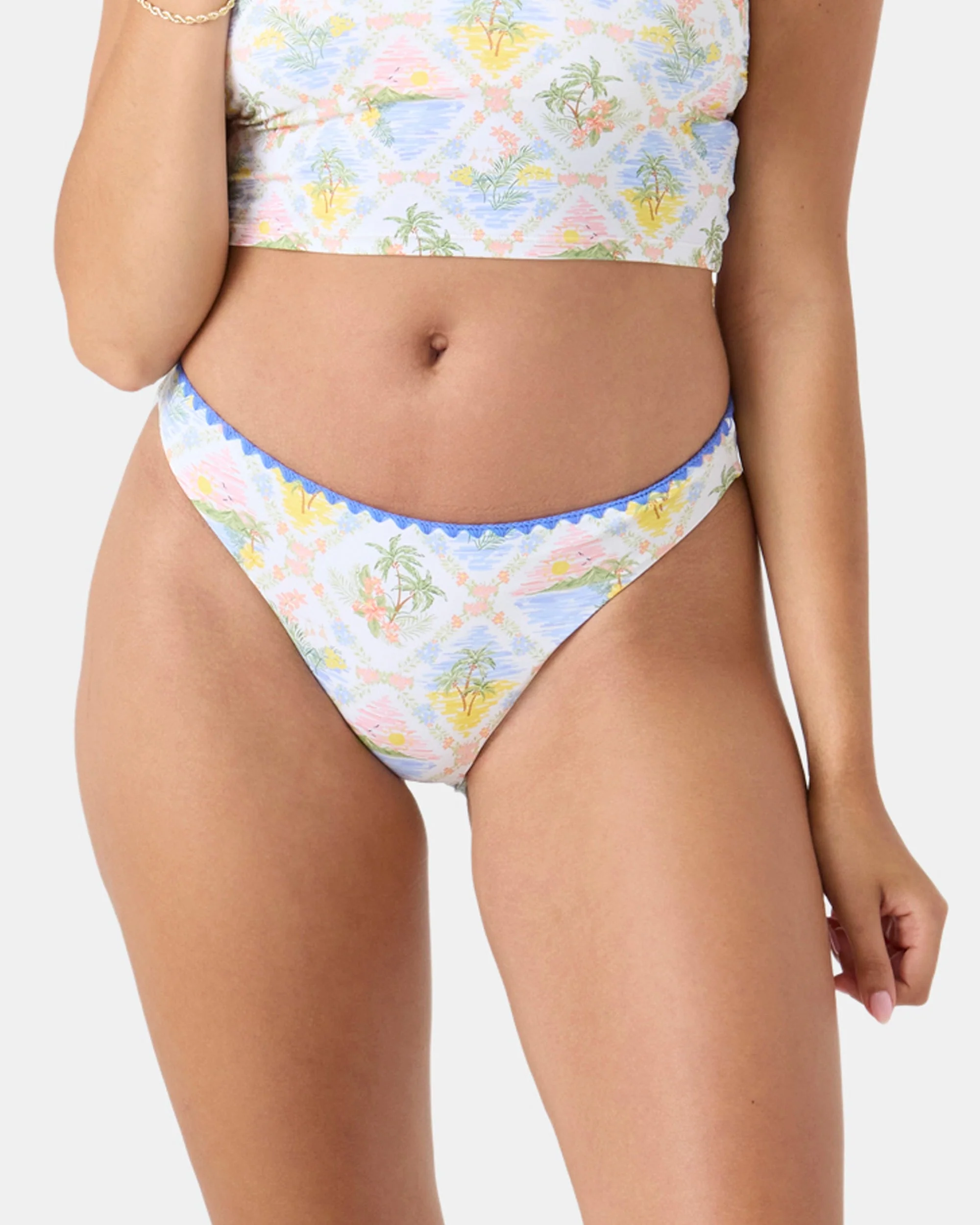 13282-catch-my-drift-hipster-full-bikini-bottom-1.webp Catch My Drift Hipster Full Bikini Bottom