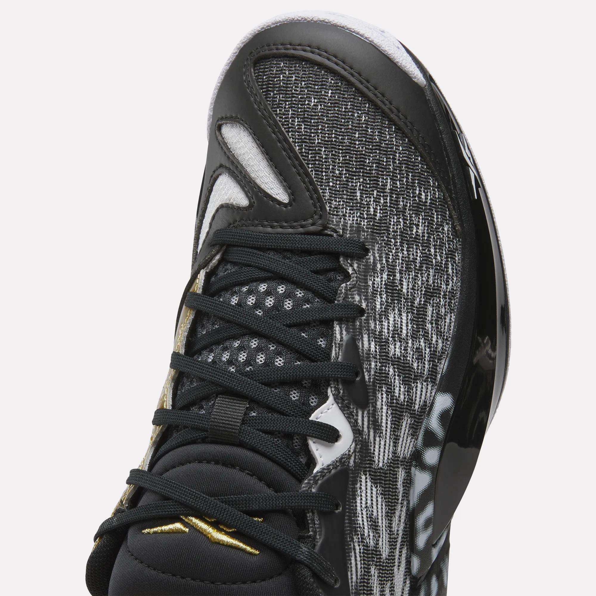 Engine A 26 Basketball Shoes
