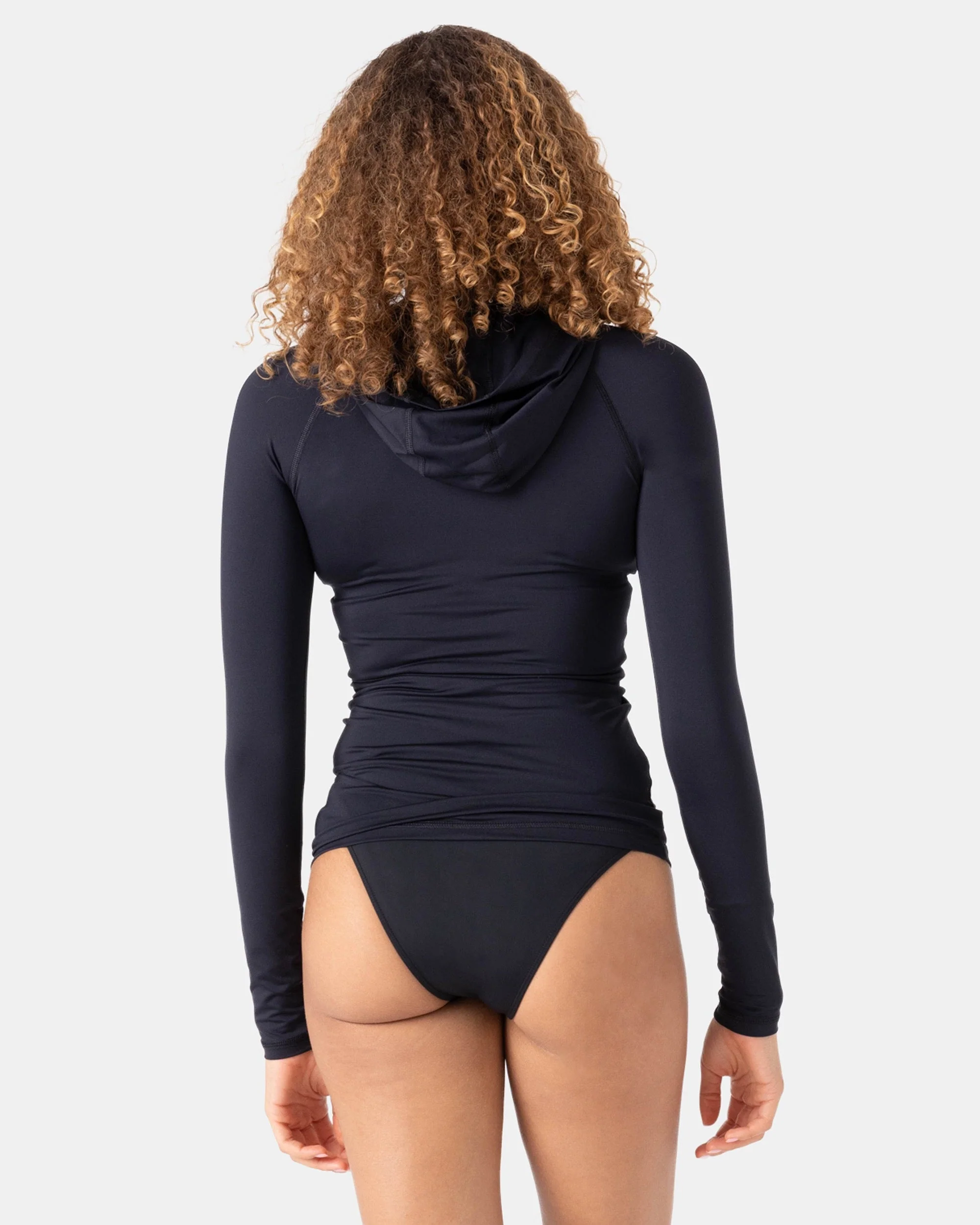 New Essentials Long Sleeve Zip Hooded Rashguard