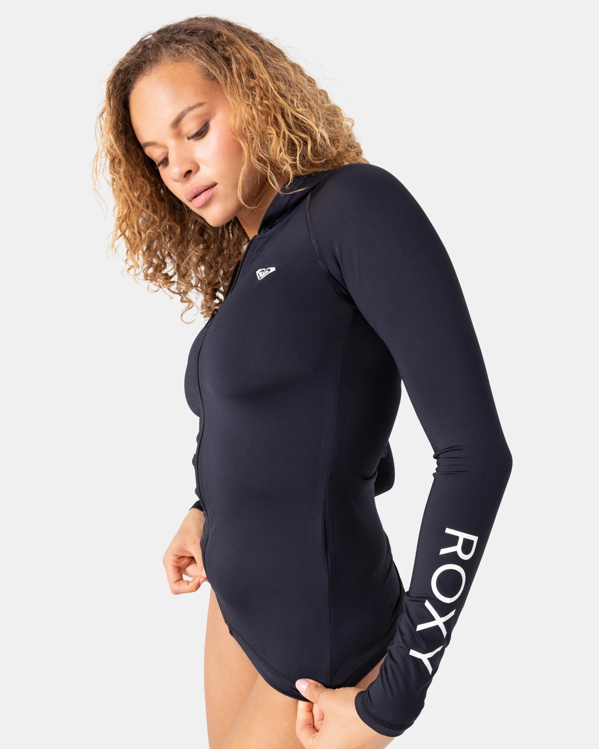 New Essentials Long Sleeve Zip Hooded Rashguard