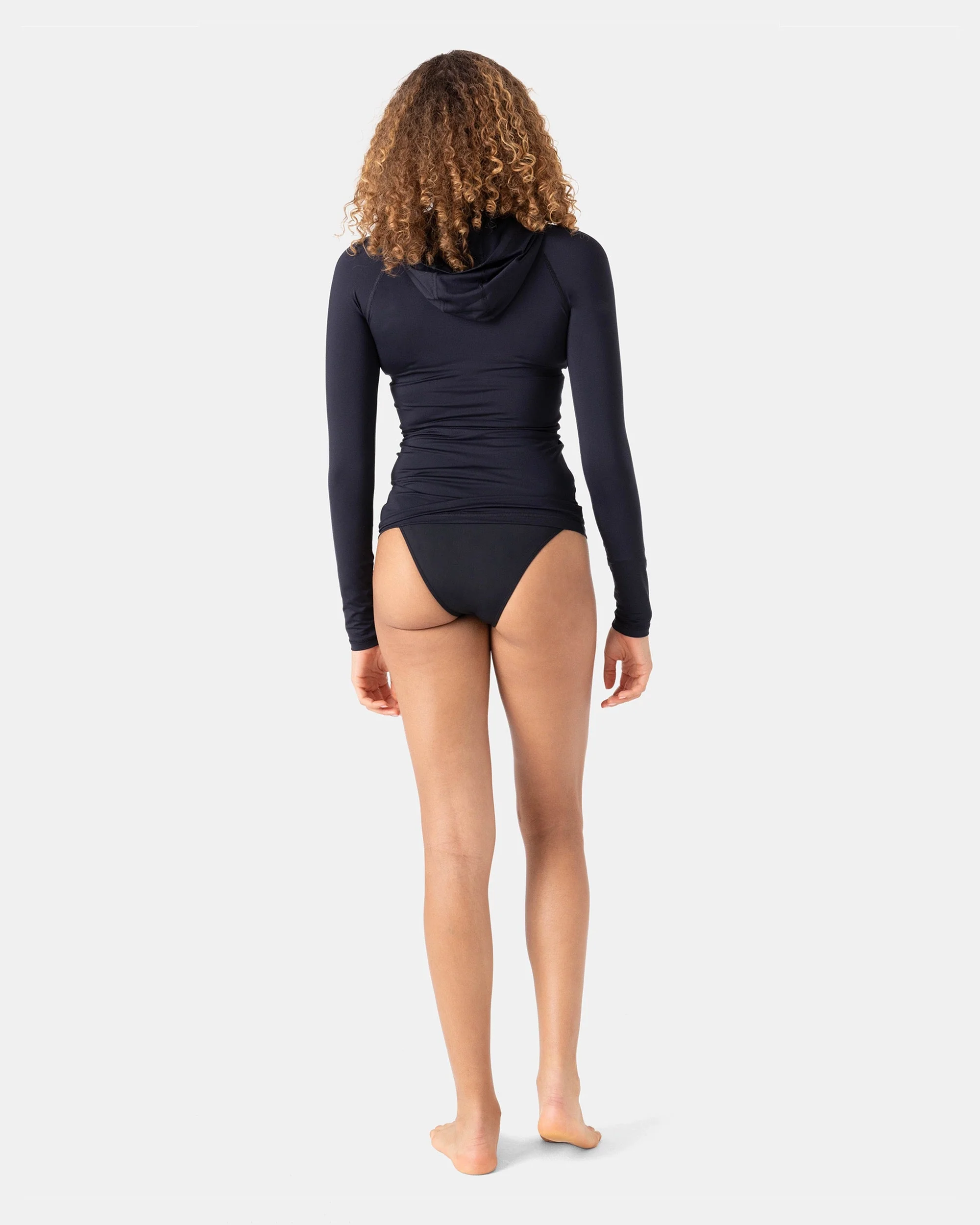 New Essentials Long Sleeve Zip Hooded Rashguard