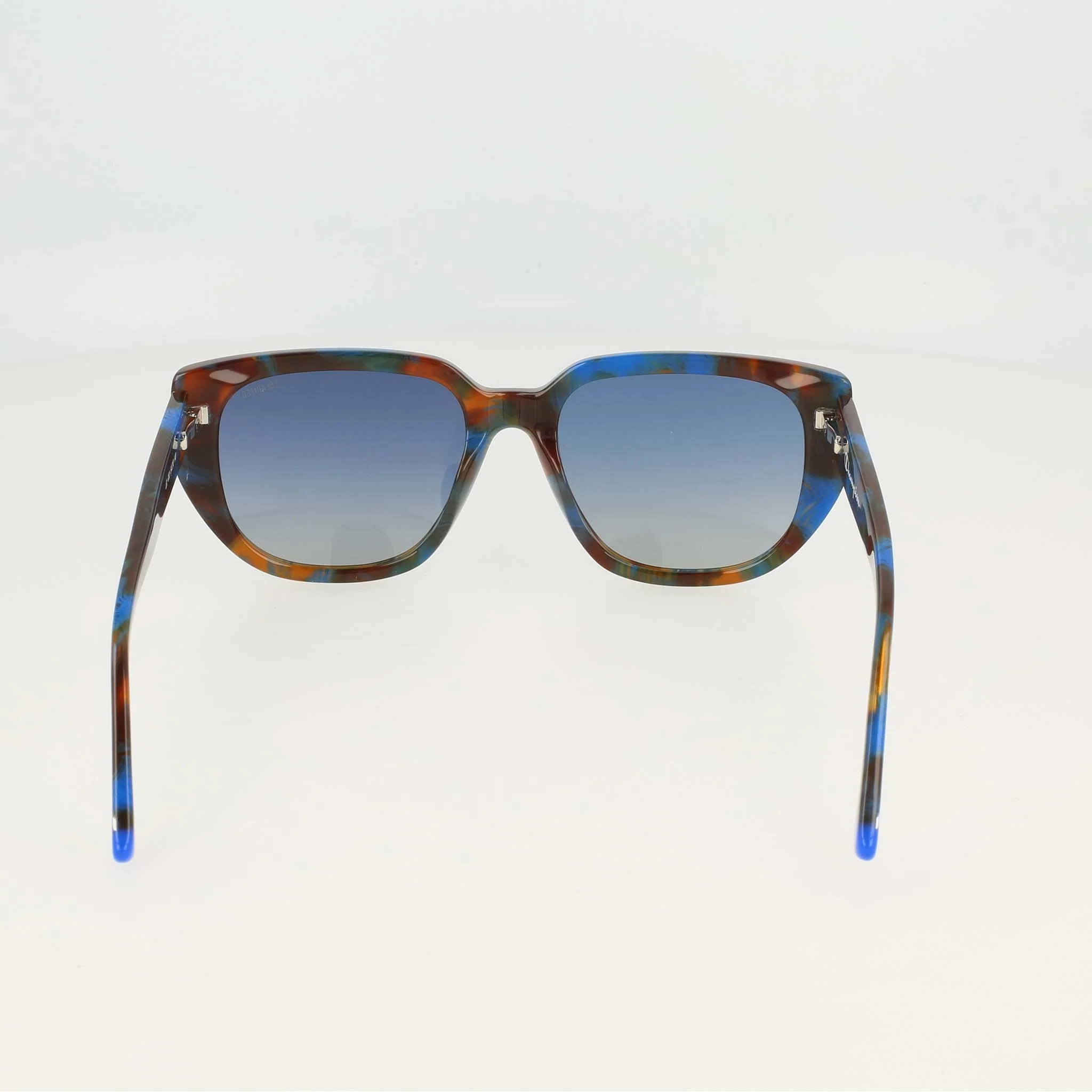 263-women-s-polarized-modified-cateye-4.webp Women's Polarized Modified Cateye