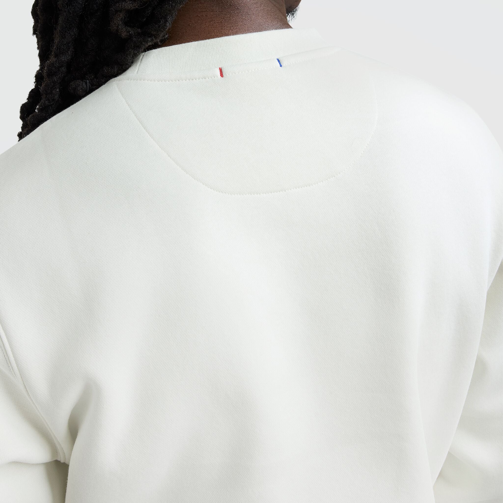 4413-powerblend-crewneck-sweatshirt-tonal-script-logo-4.jpg Powerblend Crewneck Sweatshirt, Tonal Script Logo