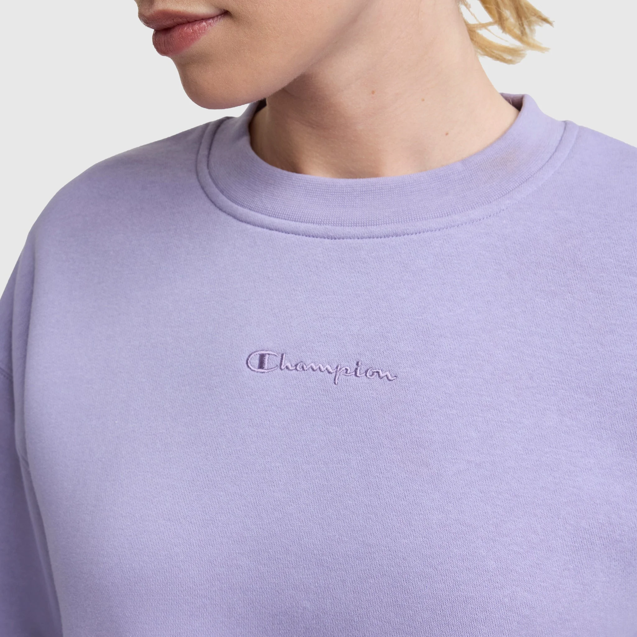 Powerblend Crewneck Sweatshirt, Embroidered Script Logo
