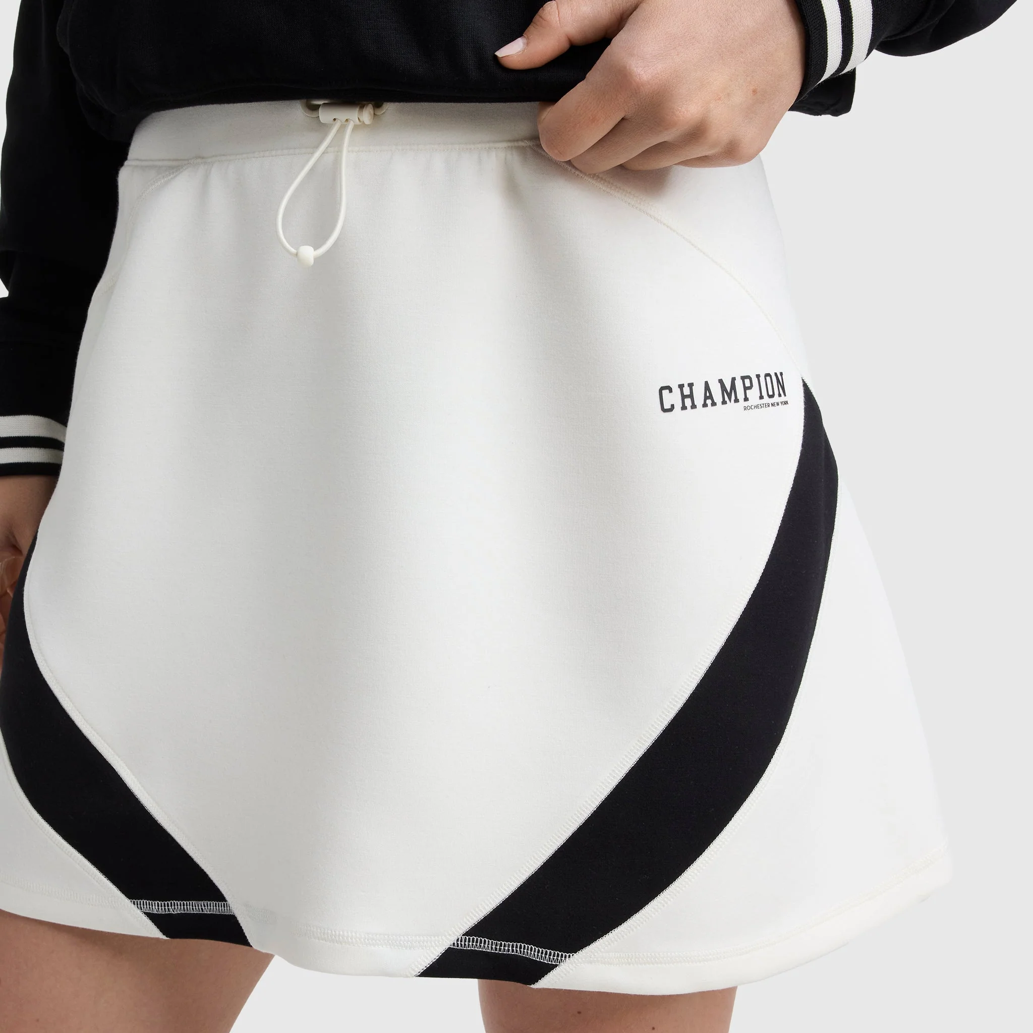 5010-endzone-color-block-skirt-4.webp Endzone Color Block Skirt