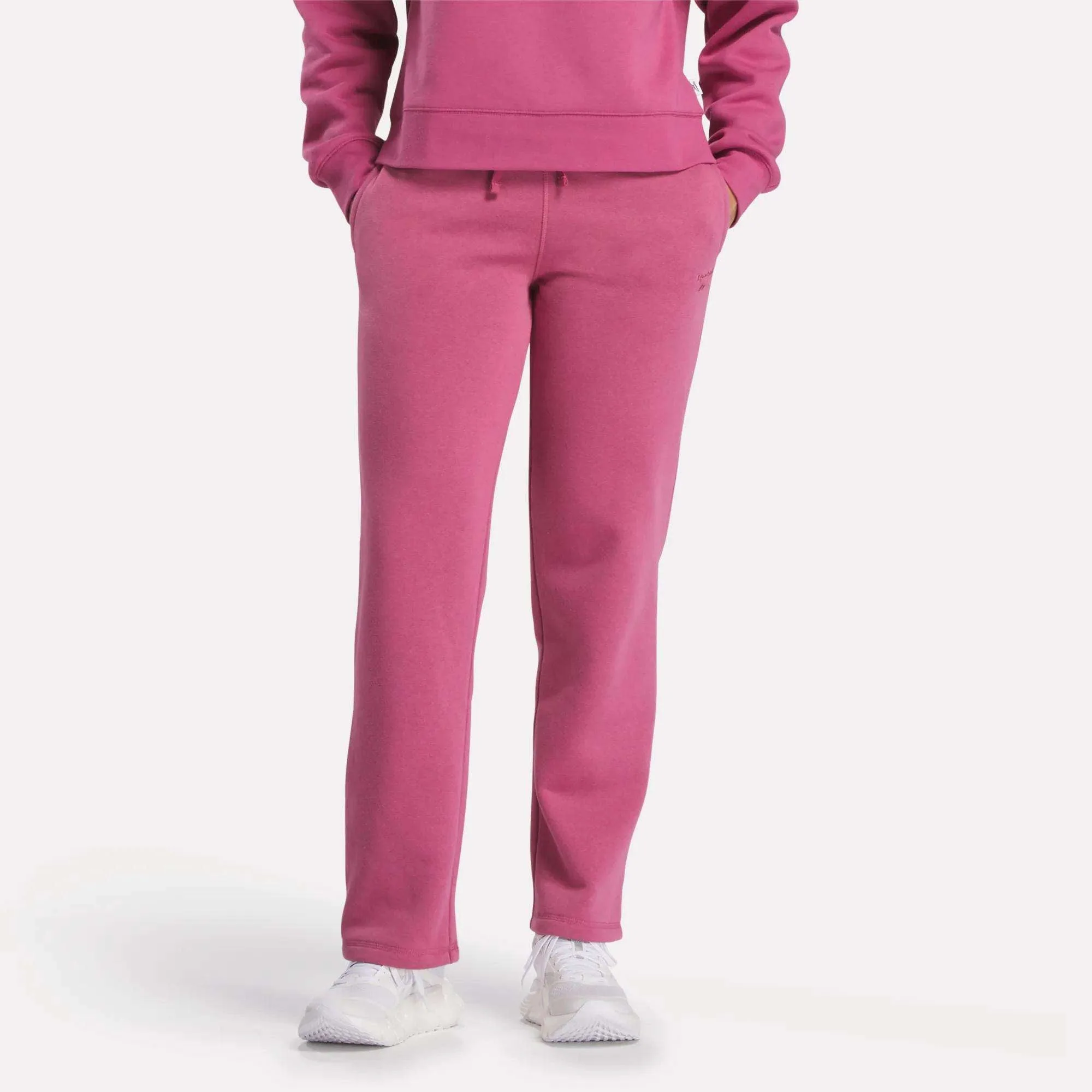 7094-women-s-cozy-classic-sweatpants-1.webp Women's Cozy Classic Sweatpants