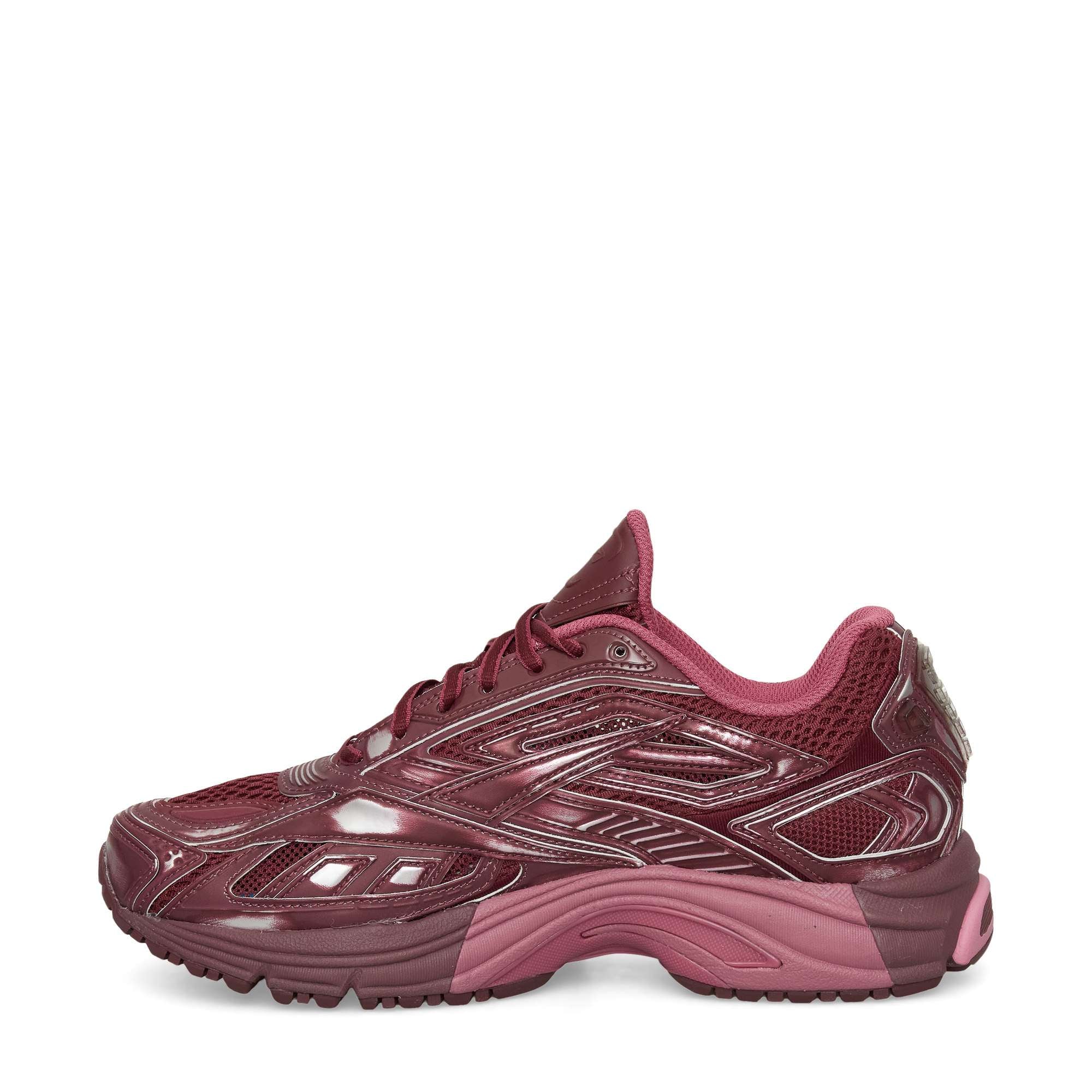 Premier Road Ultra Shoes