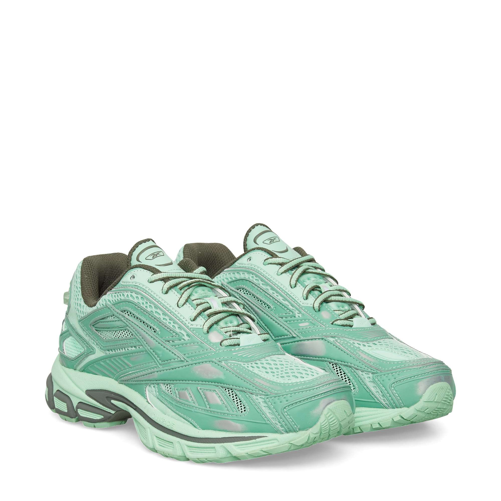 Premier Road Ultra Shoes