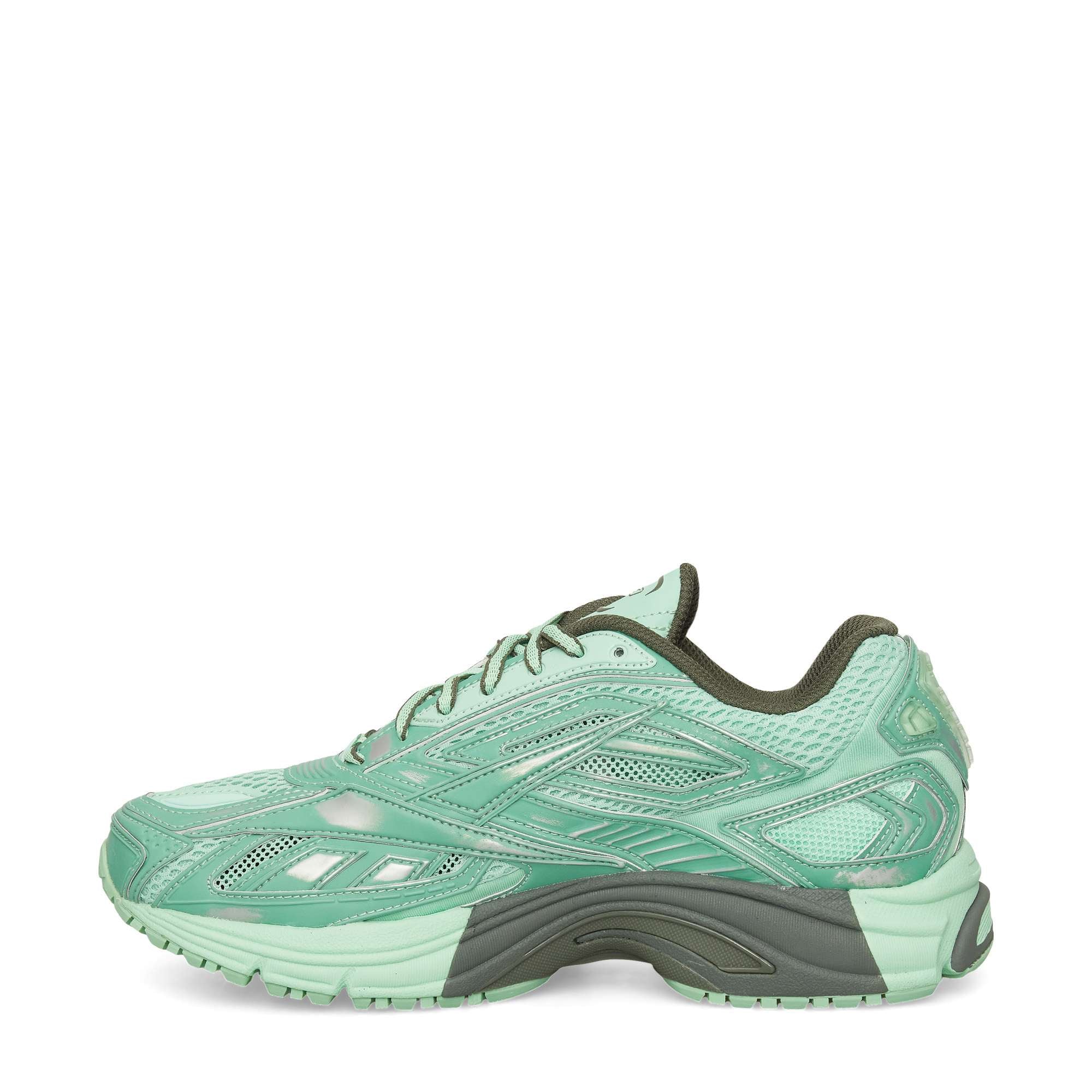 Premier Road Ultra Shoes